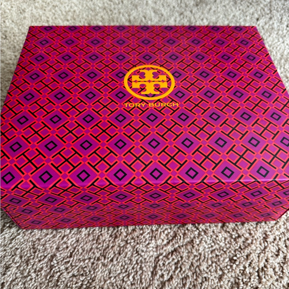 Tory Burch Metallic Gold Sandals - Picture 6 of 6